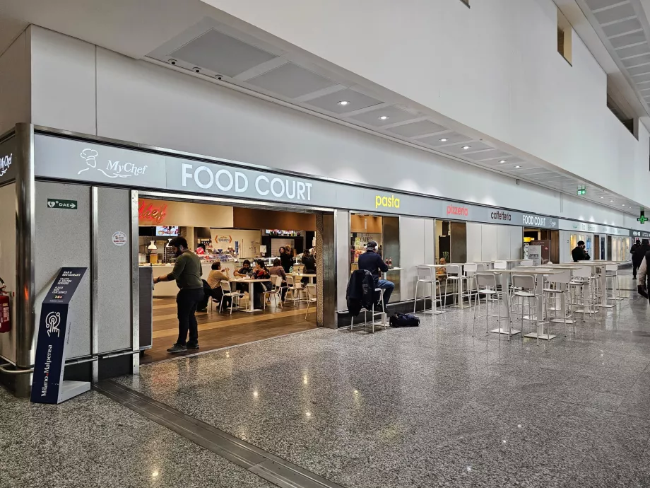 sosiri, food-court