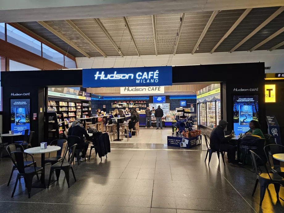 Hudson Café, Sosiri, Terminalul 2