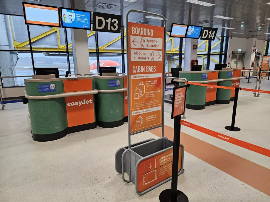 Șablon, bagaje de mână mai mari