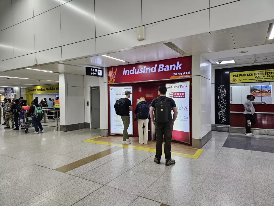 Bancomat Indusland Bank
