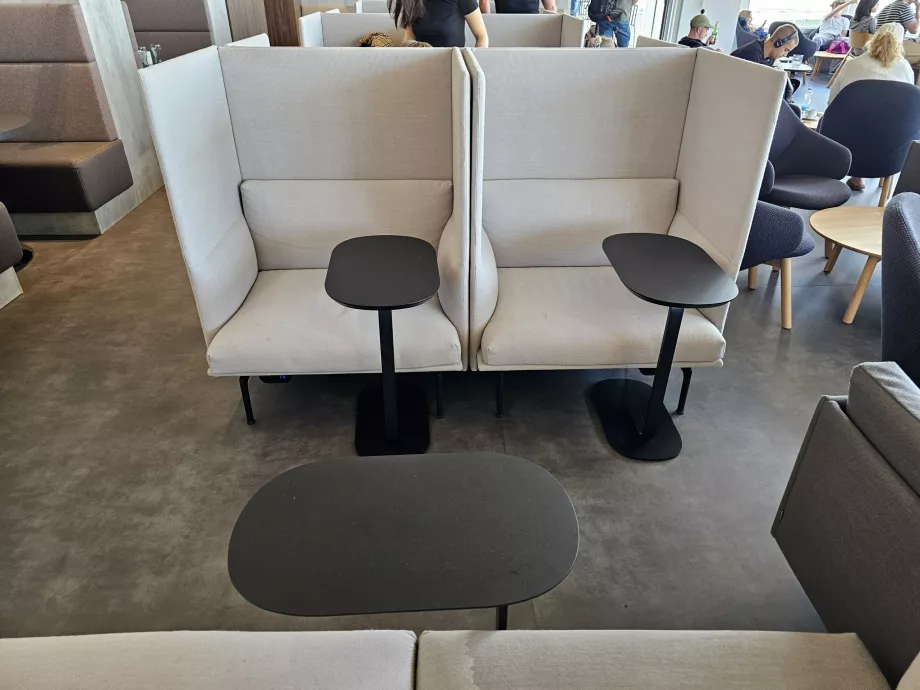Scaune în lounge