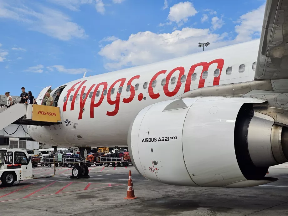 Debarcare, Pegasus Airlines, Aeroportul SAW