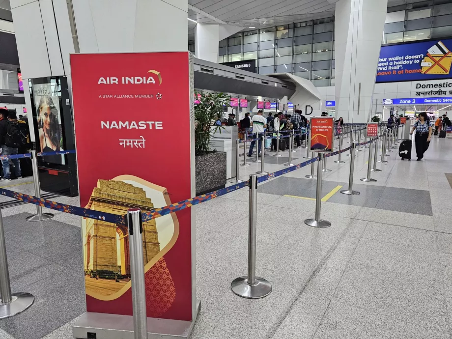 Înregistrare la aeroport