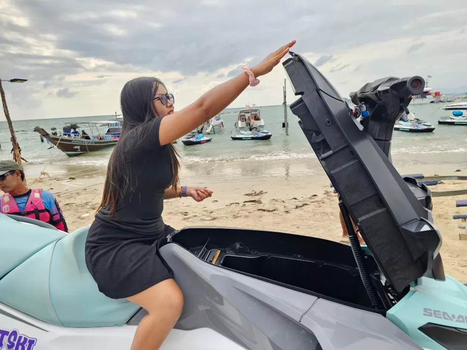 Briefing - demonstrație a compartimentelor